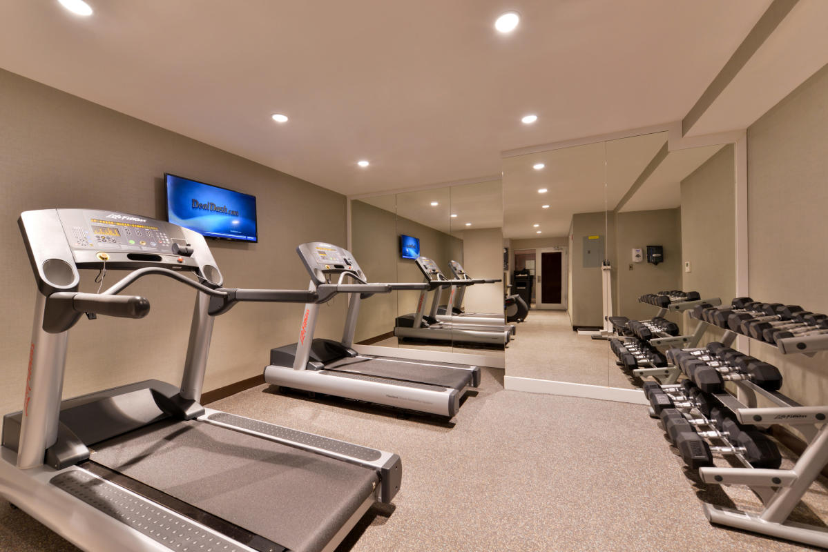 holiday_inn_times_square_fitness_center_2