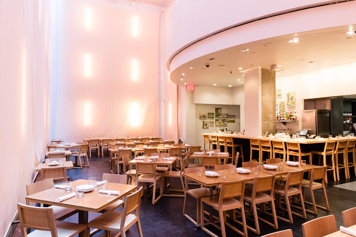 momofukumapeche_midtownwest_manhattan_nyc_gabristabile_momofuku-ma-peche-2-1