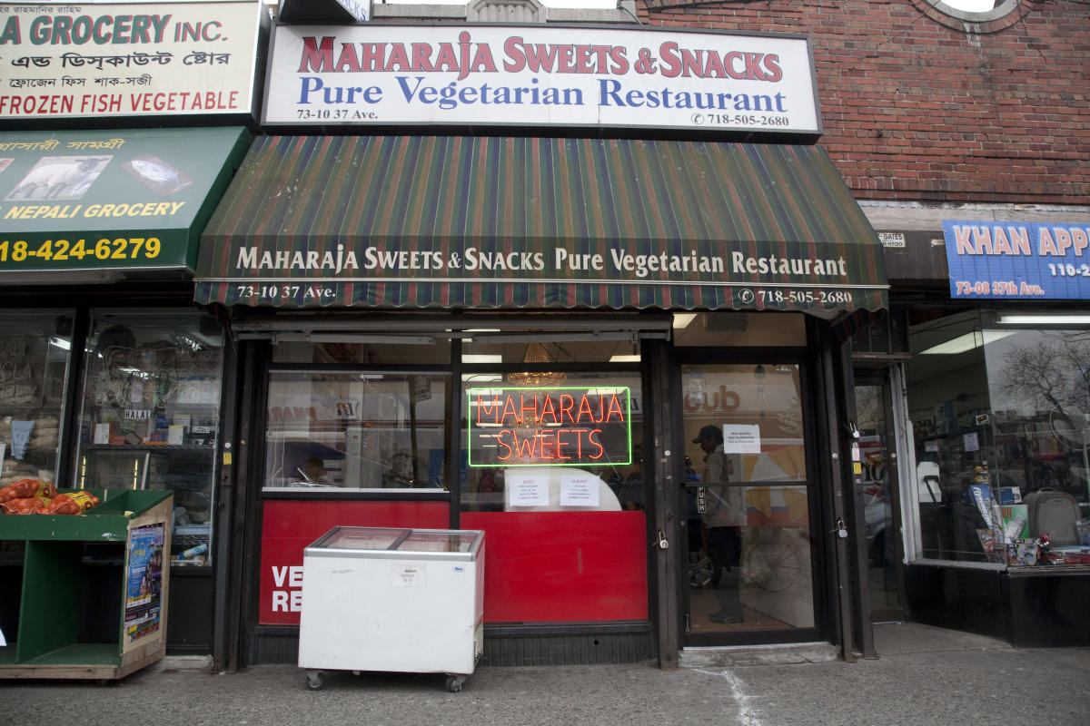 Maharaja Quality Sweets and Snacks, exterior