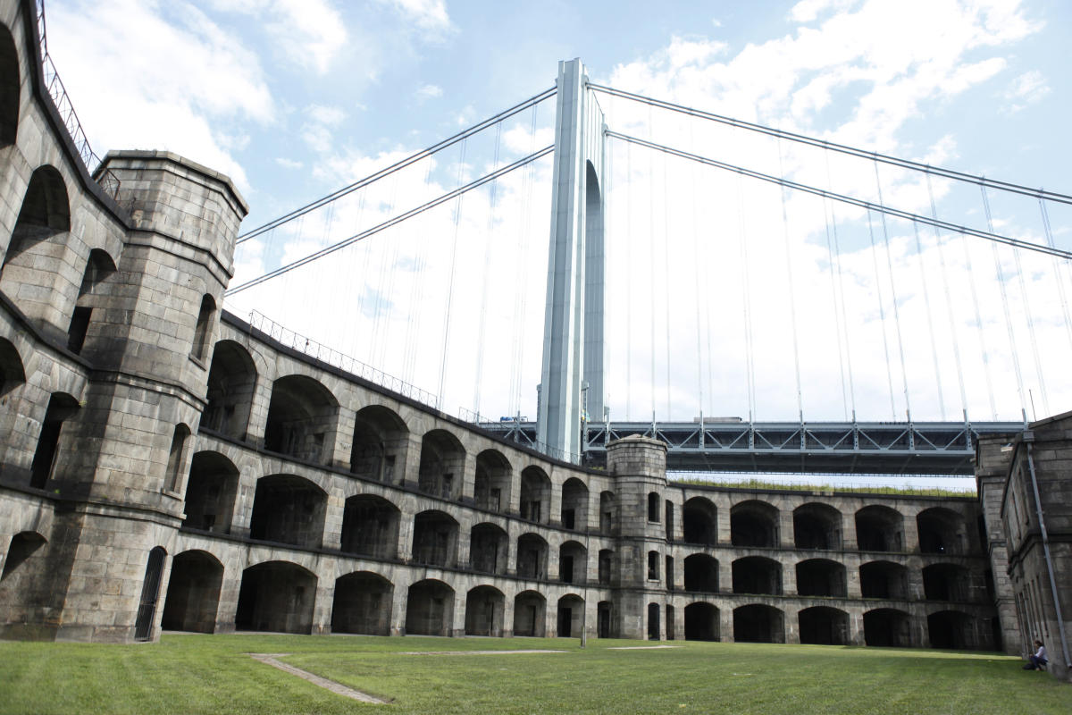 fort-wadsworth-photo-annabel-ruddle-nyc-and-company-23