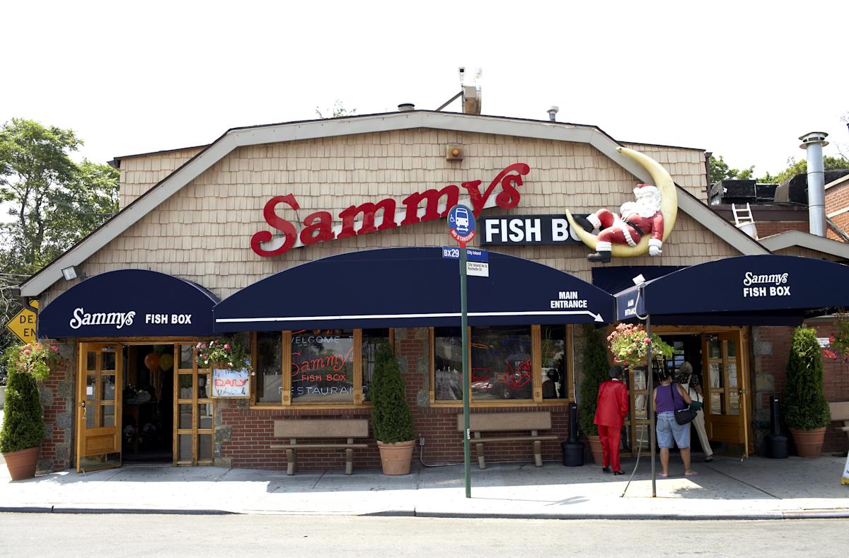 Home - Sammy's Fish Box world famous seafood signature dishes and cocktails  - City Island - Bronx - New York City