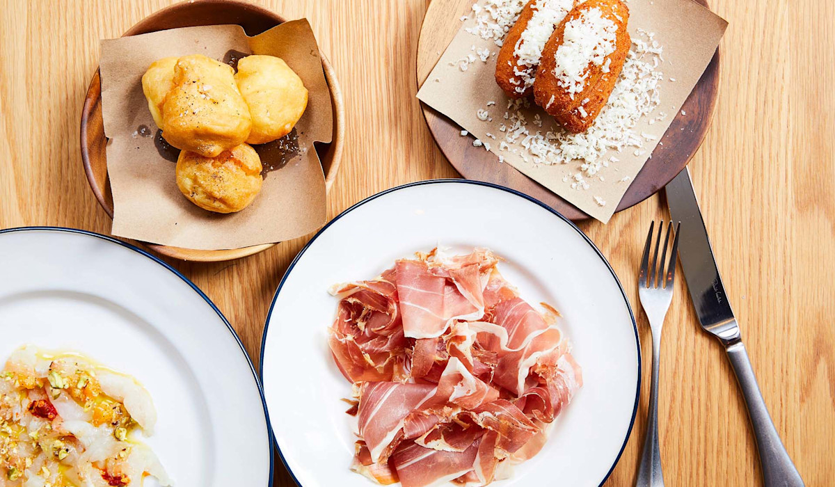 Dish or dining room at Felice 56