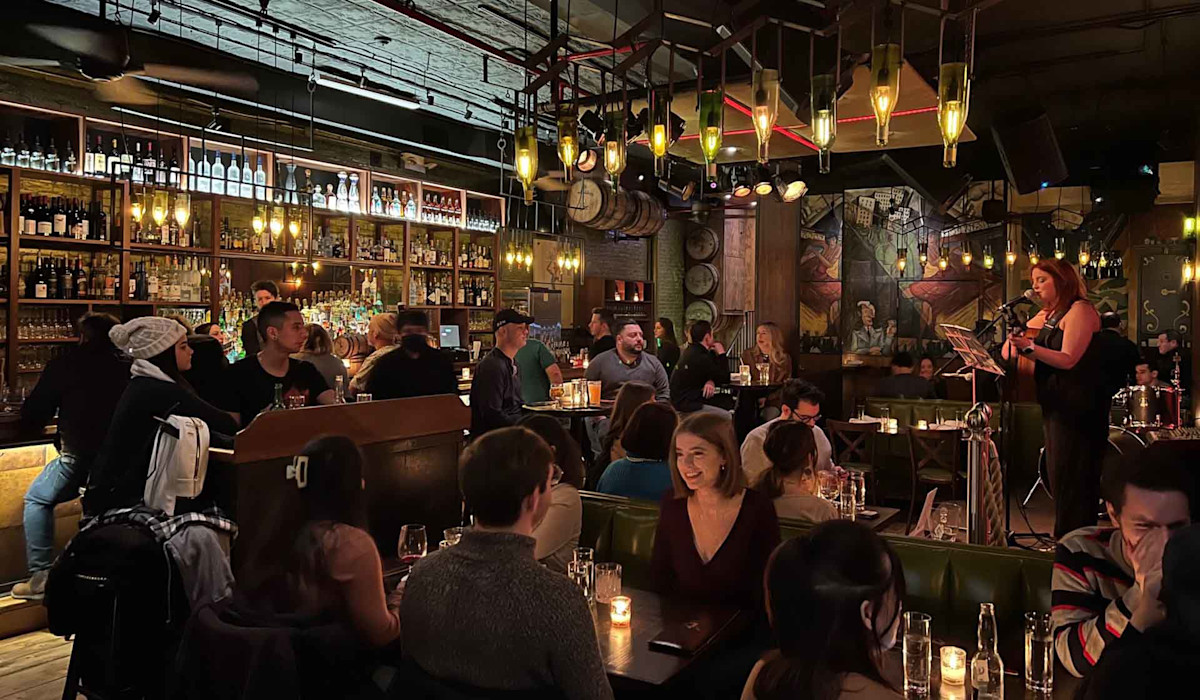 Dish or dining room at Prohibition