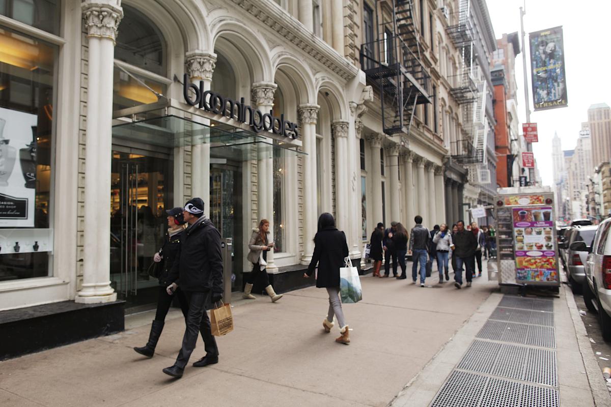 Bloomingdales SoHo, exterior