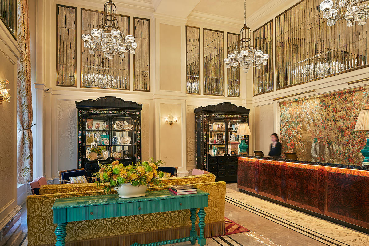 lobby