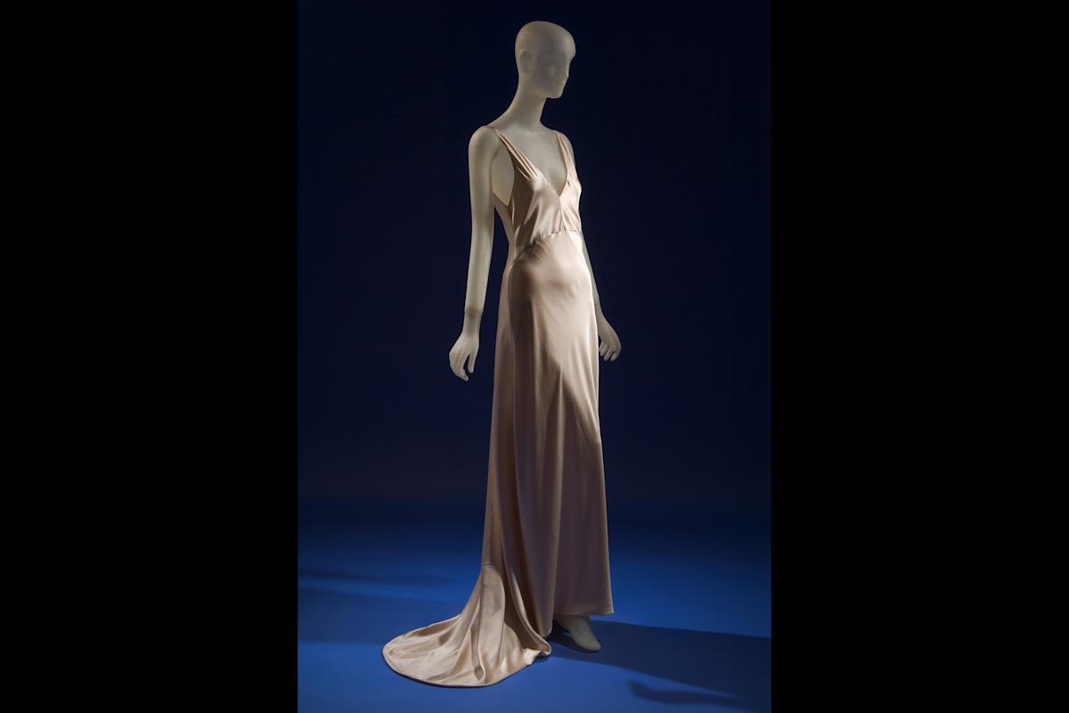 "Evening Dress" (spring 2011), by Narciso Rodriguez, Courtesy, The Museum at FIT.