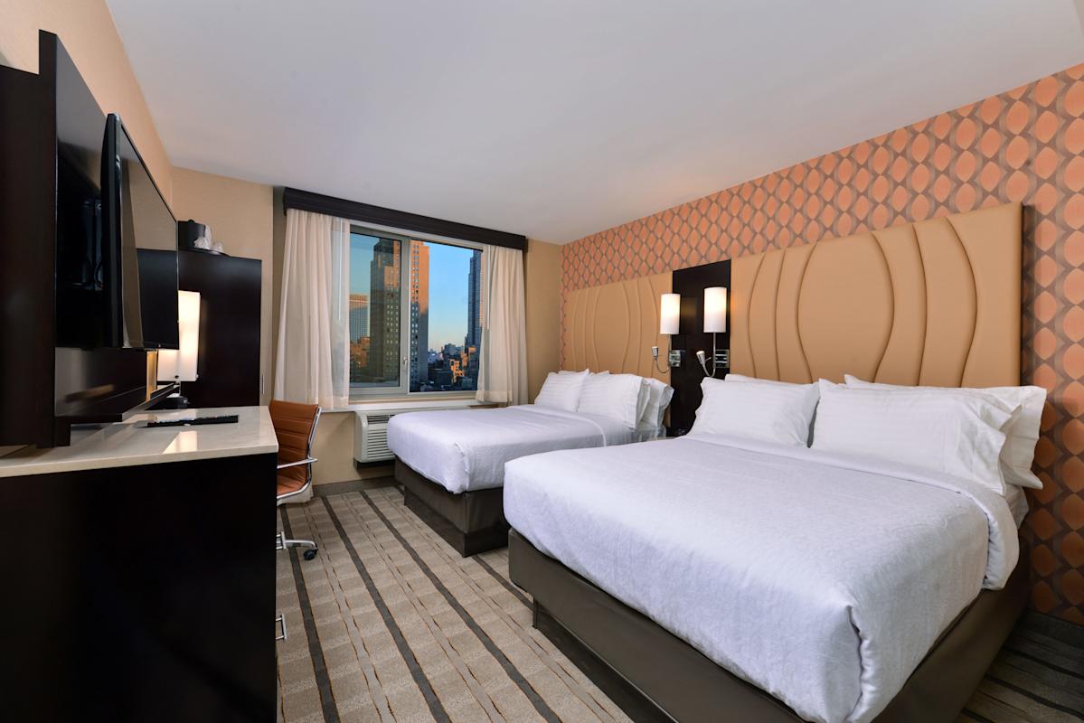 Holiday inn new york times square double bedroom 