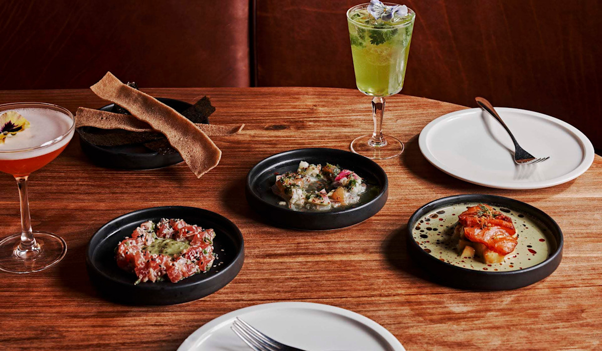 Dish or dining room at Hav & Mar