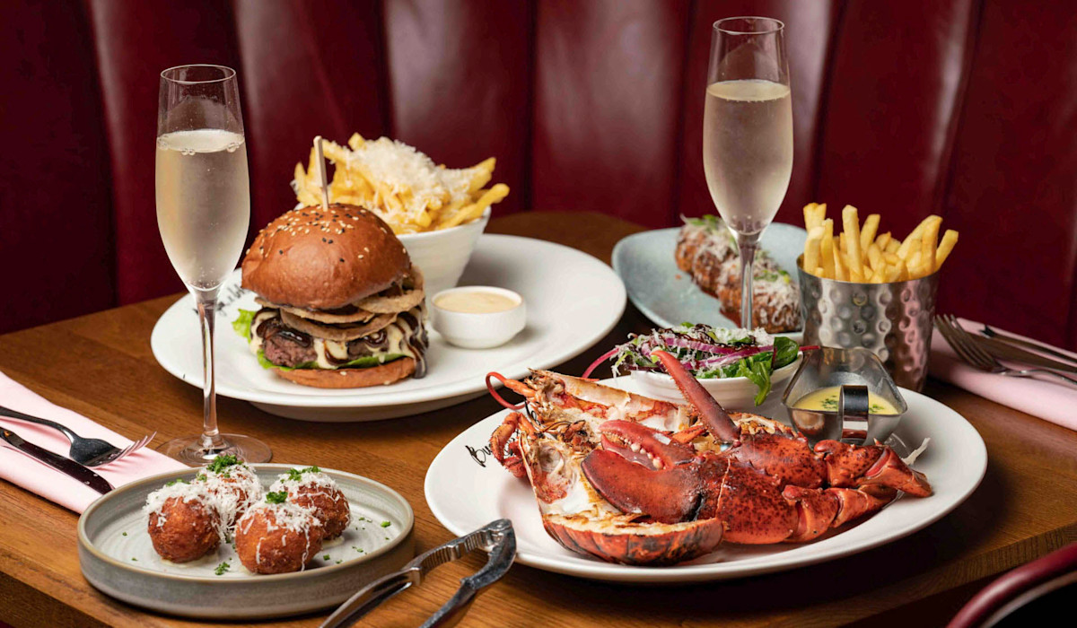 Dish or dining room at Burger & Lobster Bryant Park