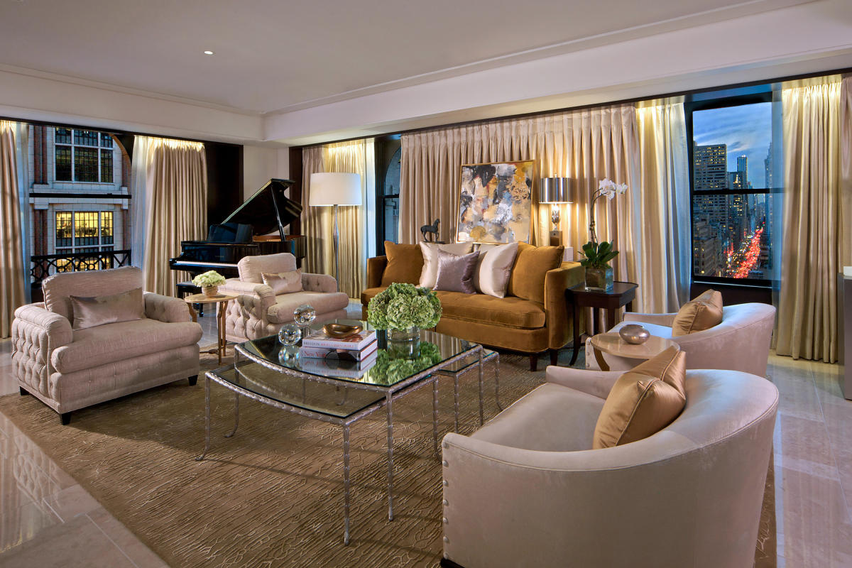 Peninsula-Suite-livingroom-Midtown-Manhattan-nyc-coutresy-The-Peninsula-New-York-02.jpg