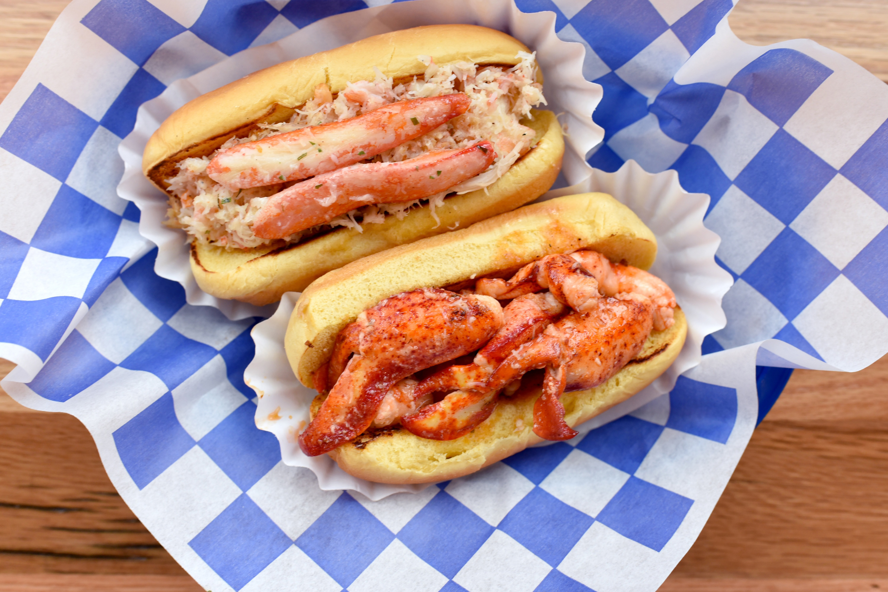 gothammarketashland_ericlaignel_crabby-shack-rolls-gotham-market-brooklyn