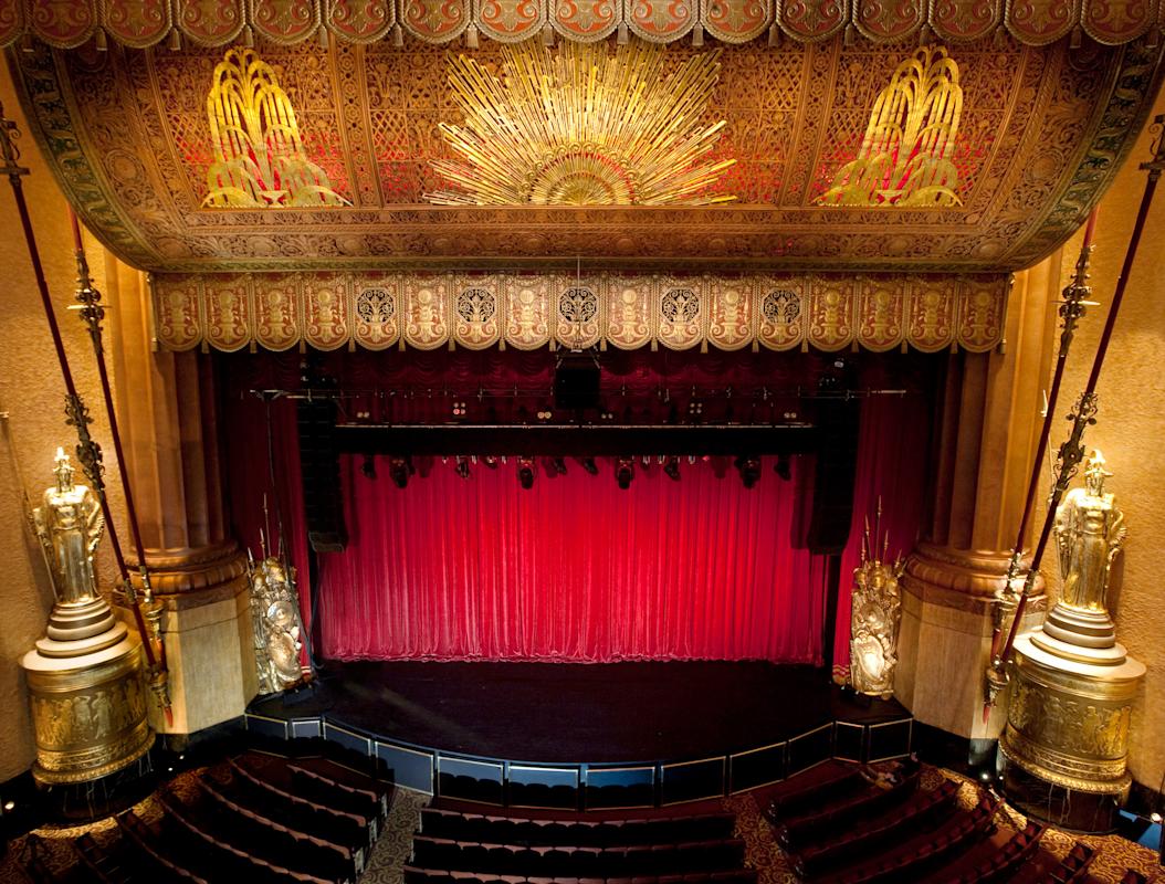 Beacon Theatre, interior