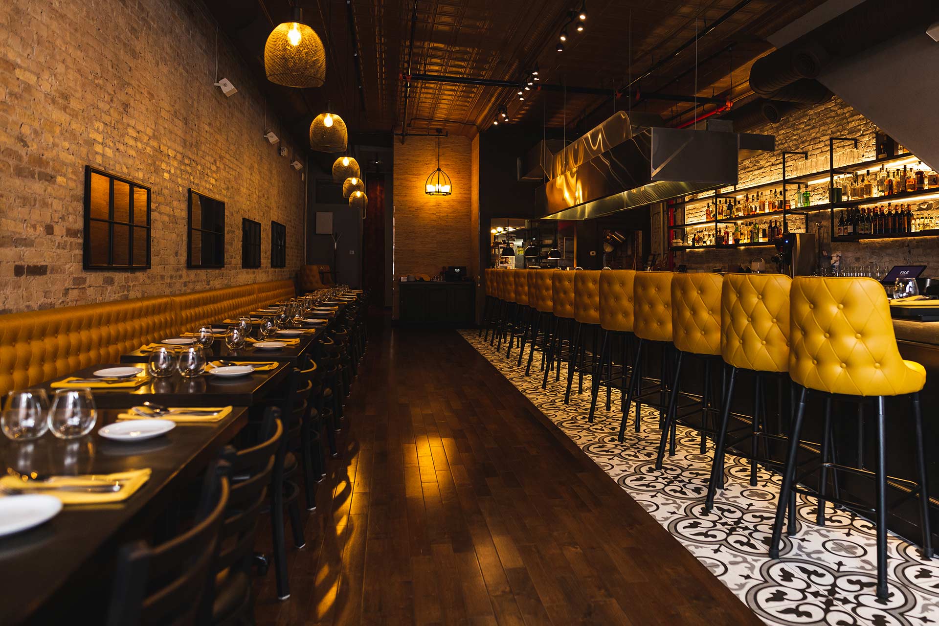 File-Gumbo-Bar-Manhattan-NYC-Photo-Patrick-Dolande.jpg