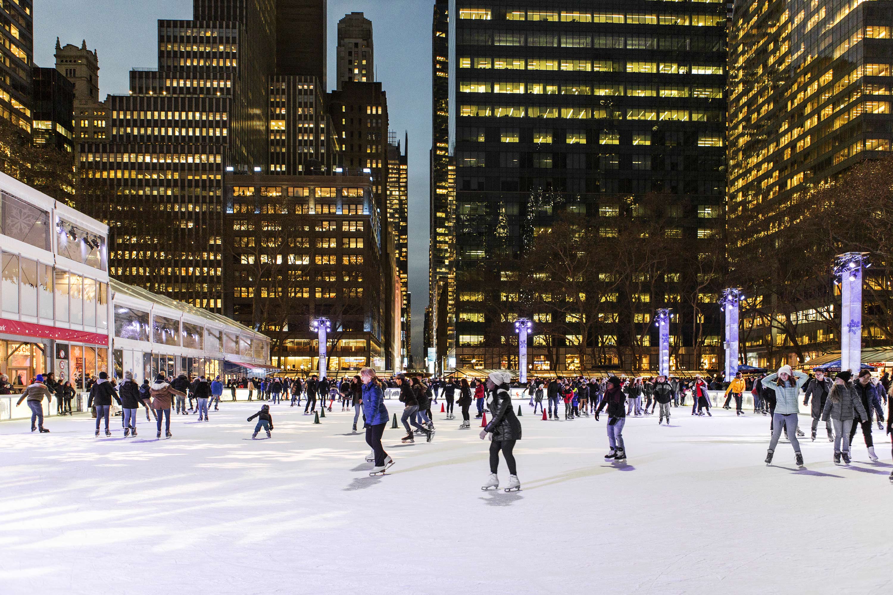 holiday-shops-bryant-park-midtown-manhattan-nyc-brittany-petronella_x9a0291