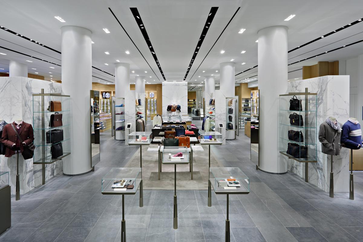 660 Madison Avenue, Barneys New York