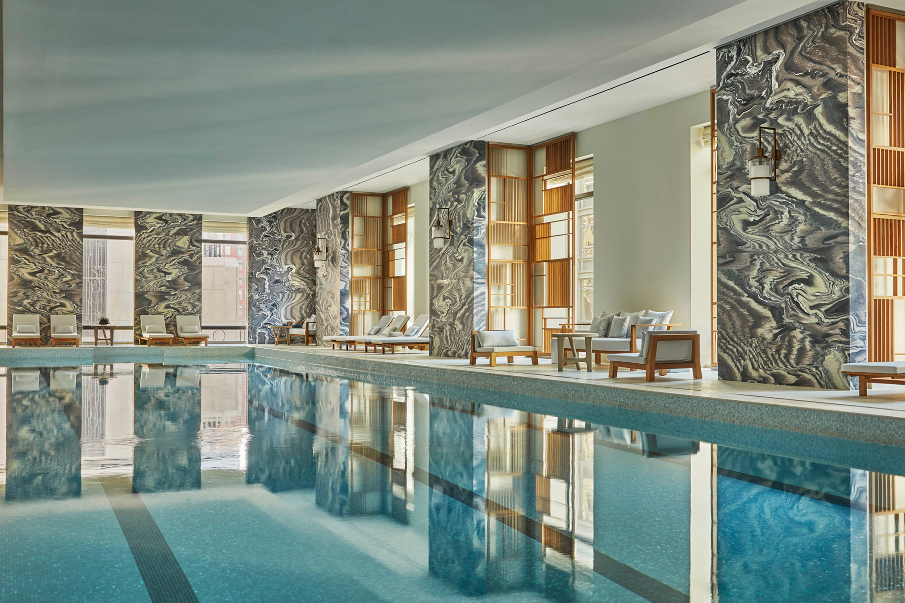 new-four-seasons-downtown-pool-2-1