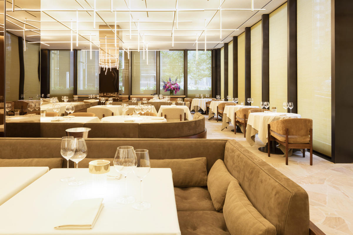 the-four-seasons-restaurant-midtown-manhattan-nyc-the-four-seasons_dining-room-2_fernando-guerra