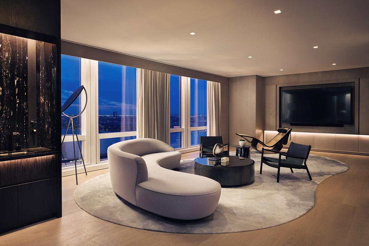 equinox-hotel-hudson-yards-manhattan-nyc-s09_presidentialsuite_magic_hero_w2_0228_v4a