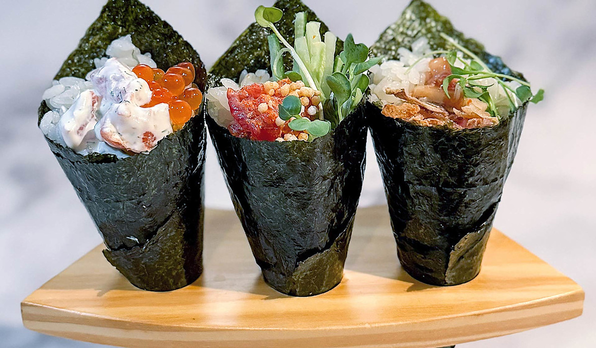 Dish or dining room at Hasaki