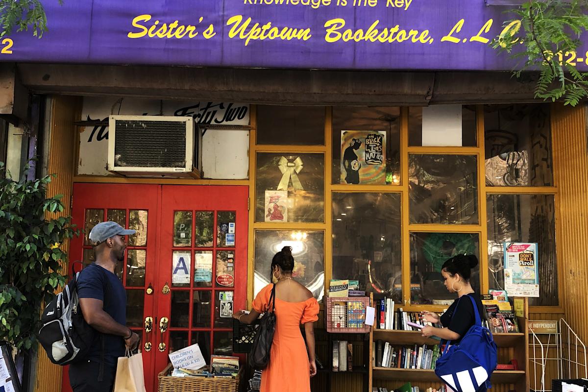 Sister&#039;s Uptown Bookstore, Bookstore, Washington Heights, Manhattan, NYC, New York City