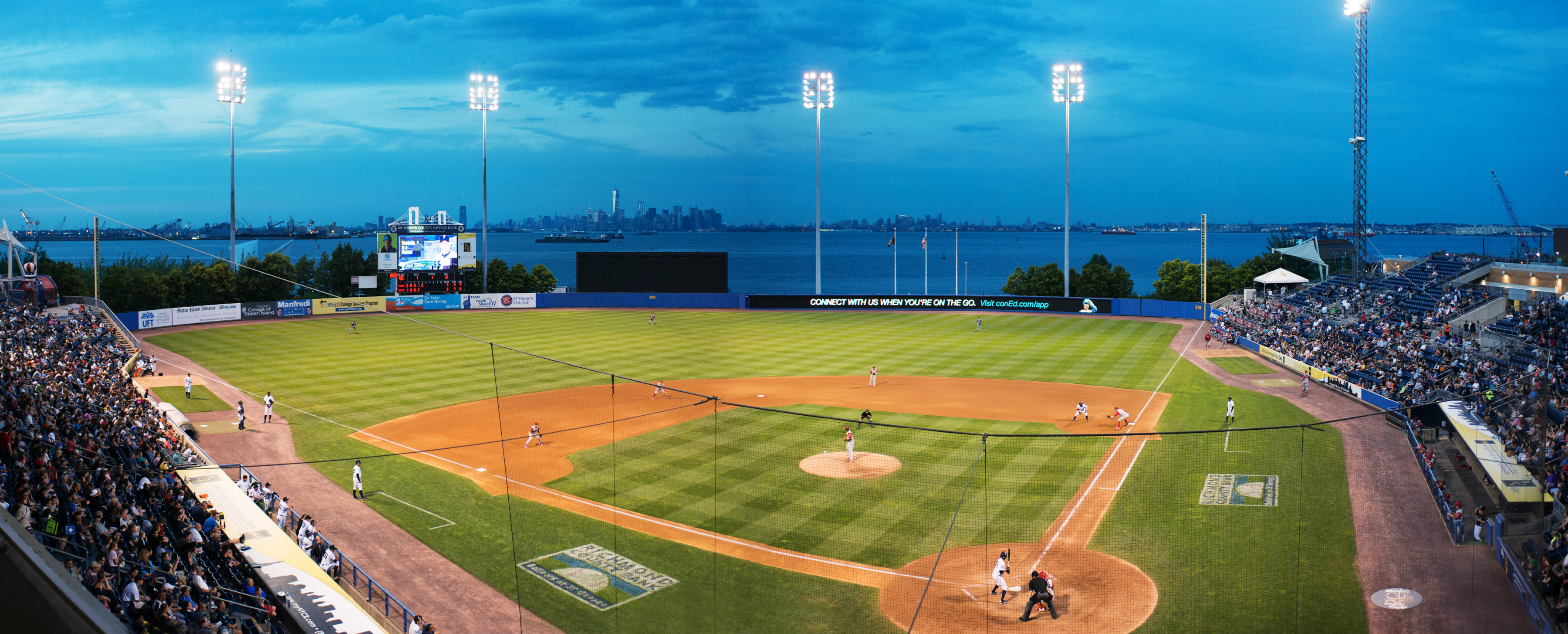 Staten island yankees baseball game 