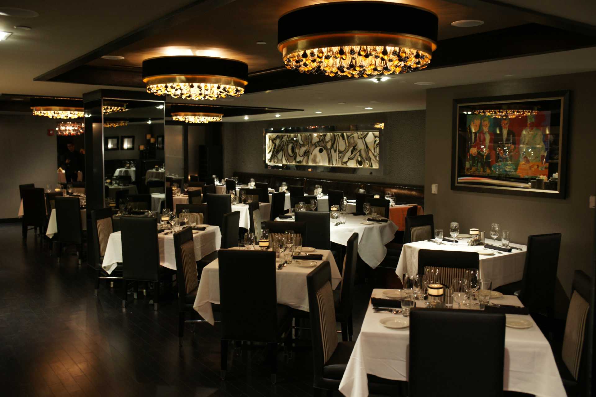 mortons-wtc-diningroom.jpg