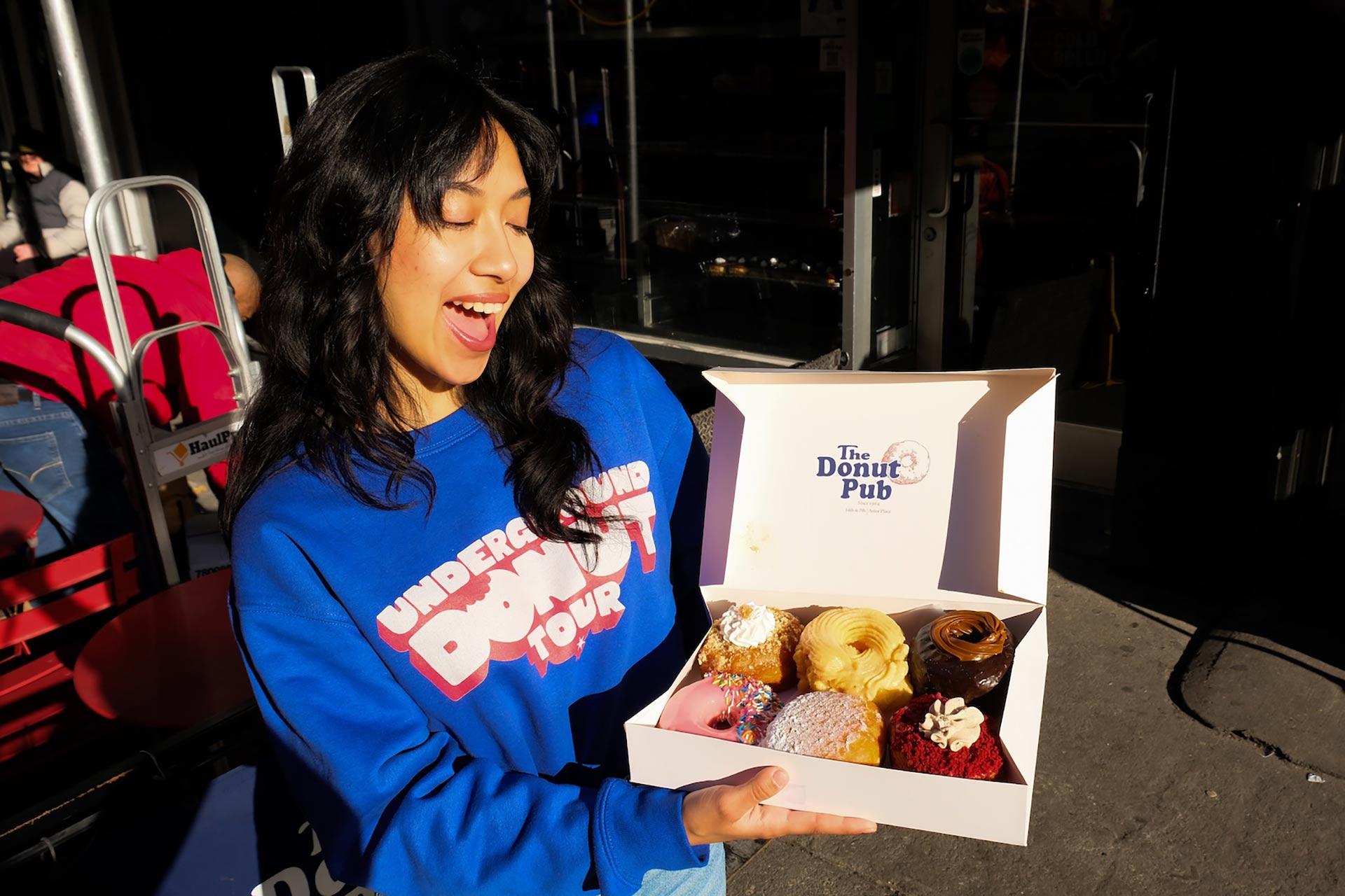 Underground-Donut-Tour-Manhattan-NYC-Courtesy-5.jpg