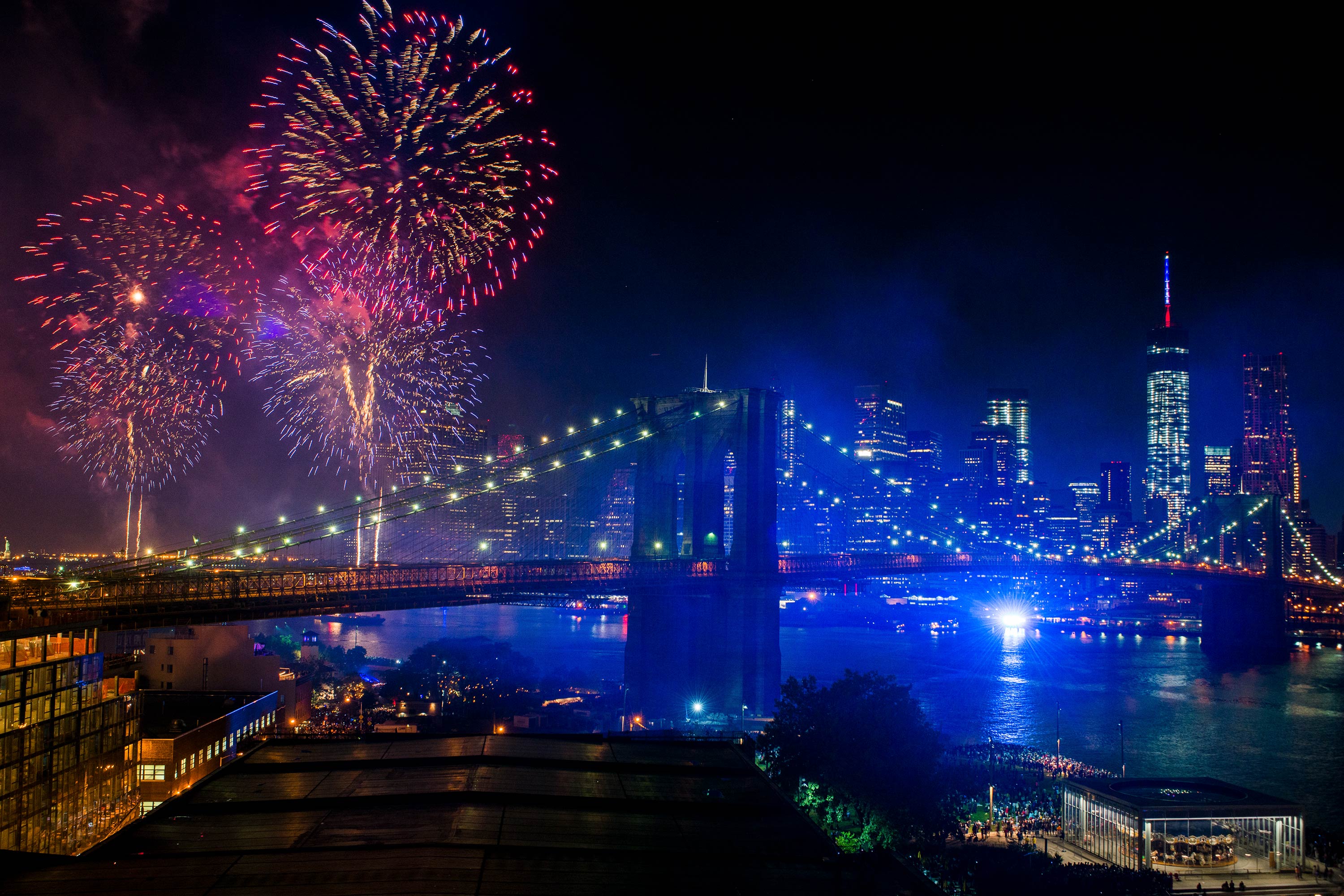 Macys, fourth of july, fireworks, broolyn bridge