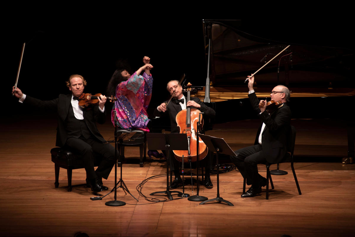 chamber-music-society-lincoln-center-manhattan-nyc-012719_esteemed-ensemble_152_351fc65b-4693-484b-ad62a83de8f7366f_b81ebe64-28cc-4f70-8f821b8d6573050a