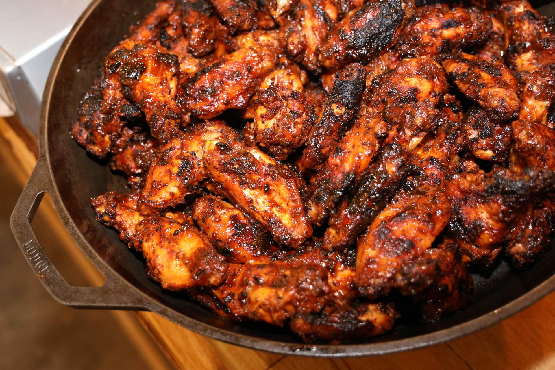 bbq-wings_2c2997bf-f34a-4056-8fad4e23ce5dc1b4_c3bb1880-43be-45b1-b7cba7a84c67b20c-2.jpg