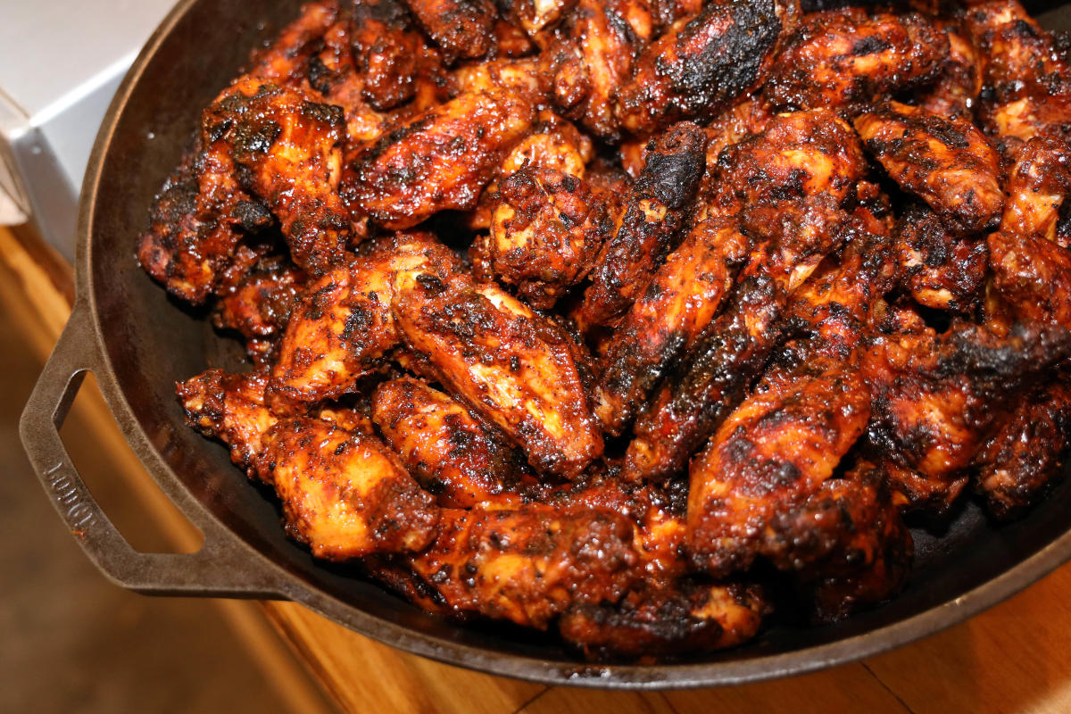 bbq-wings_2c2997bf-f34a-4056-8fad4e23ce5dc1b4_c3bb1880-43be-45b1-b7cba7a84c67b20c-2