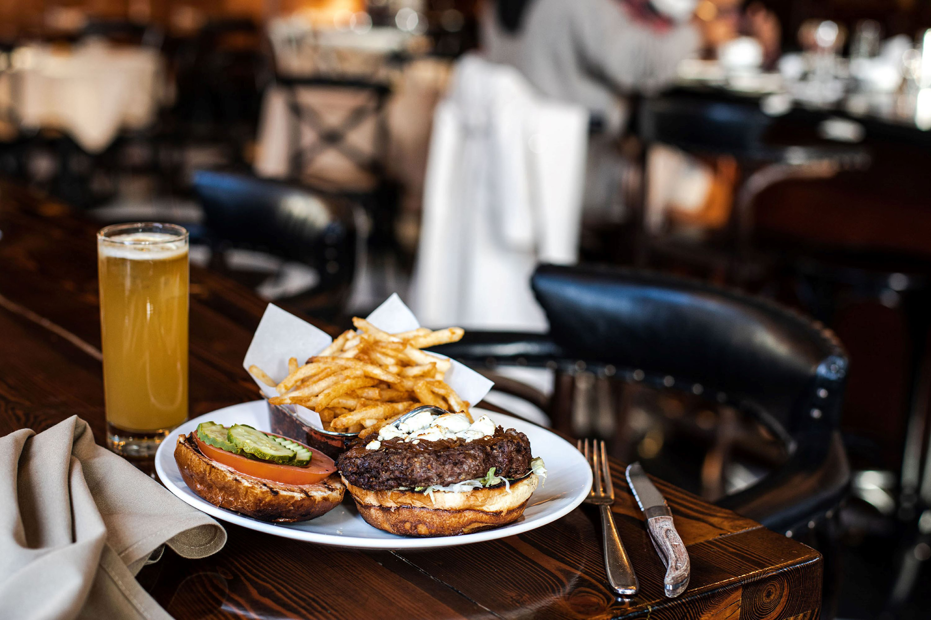 15-sunny-malibu-restaurants-to-try-right-now-malibu-restaurants-los