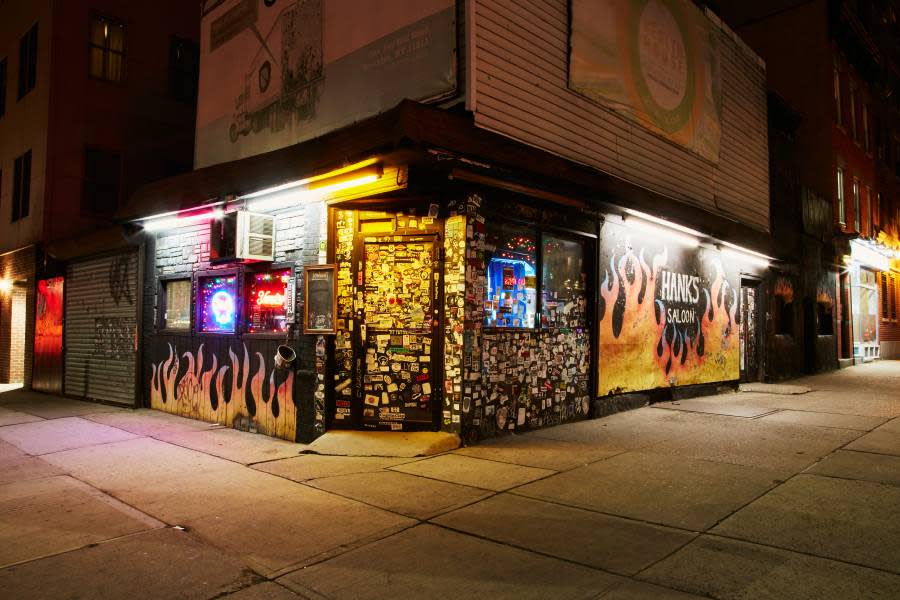 Best Dive Bars in NYC Cheap Drinks in New York City Read About The