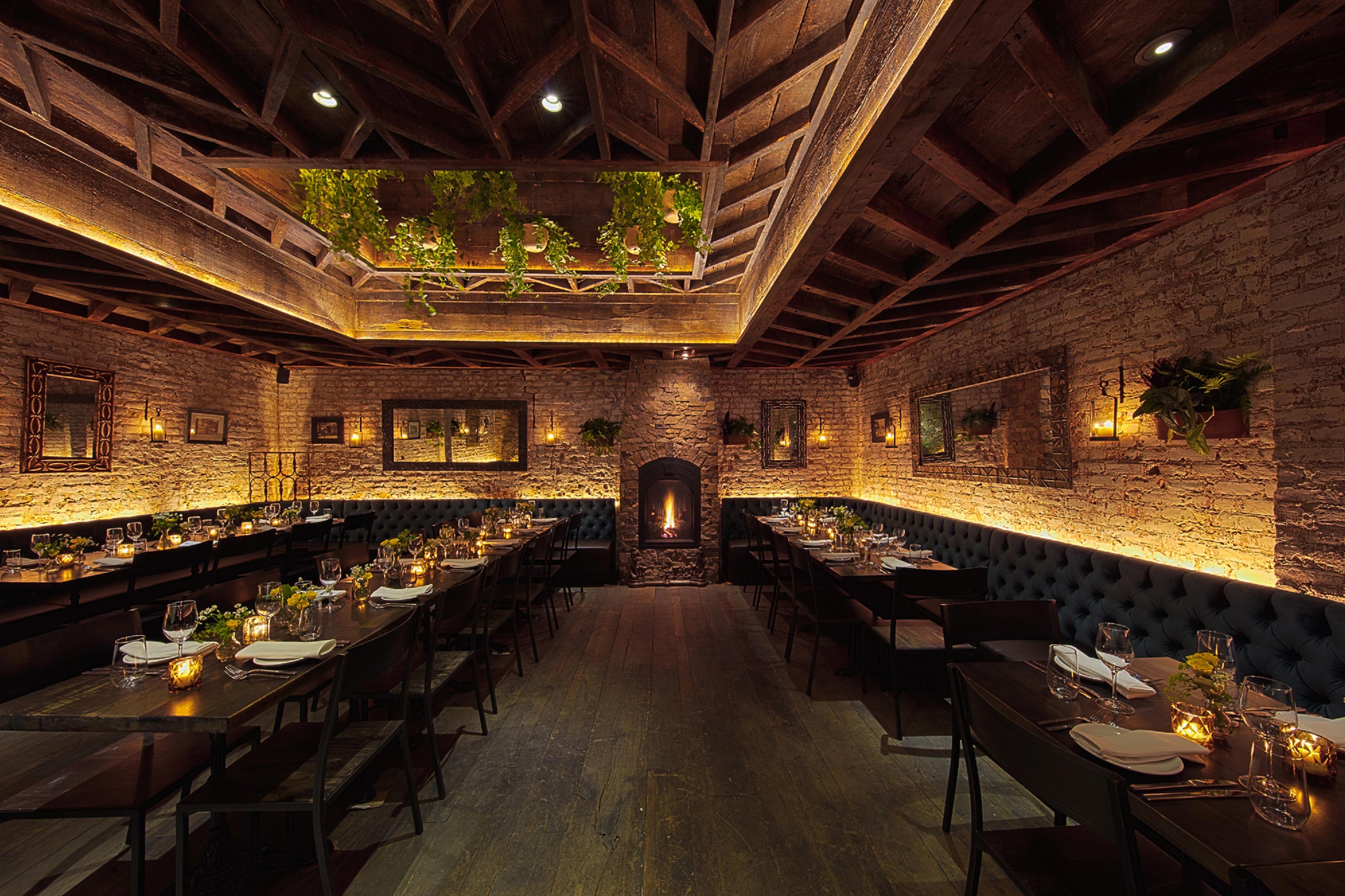 merakia-flatiron-manhattan-nyc-fireplace-back-room