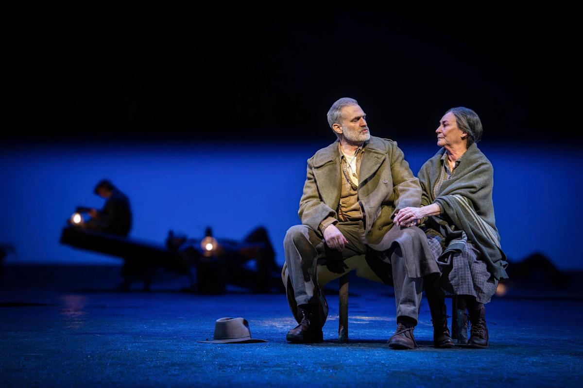 Floyd-Collins-Broadway-Manhattan-NYC-Photo-Joan-Marcus.jpg