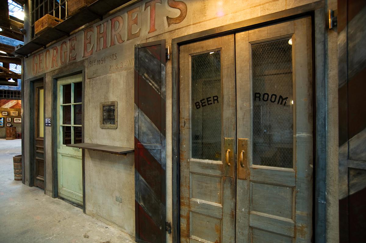 Houston Hall, beer room