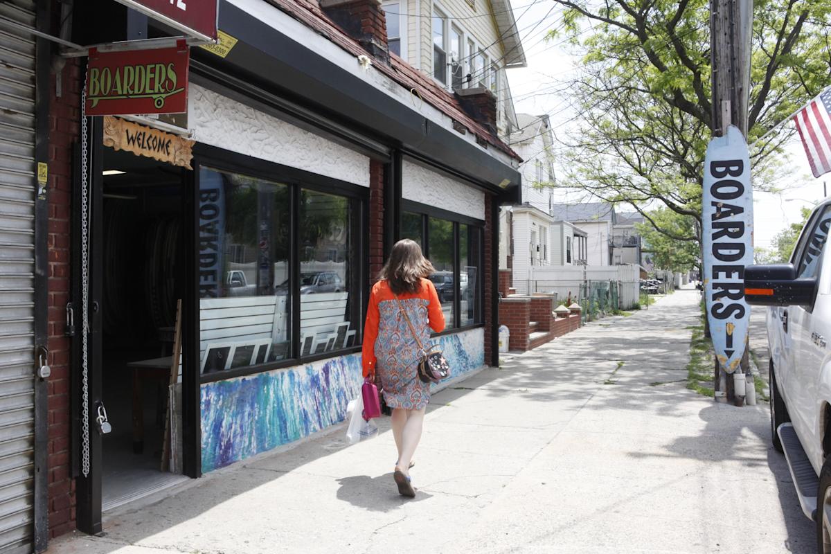 Boarders Surf Shop, exterior