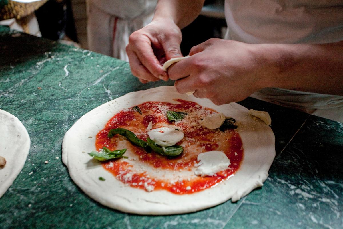 Pizza making at Zero Otto Trattoria 