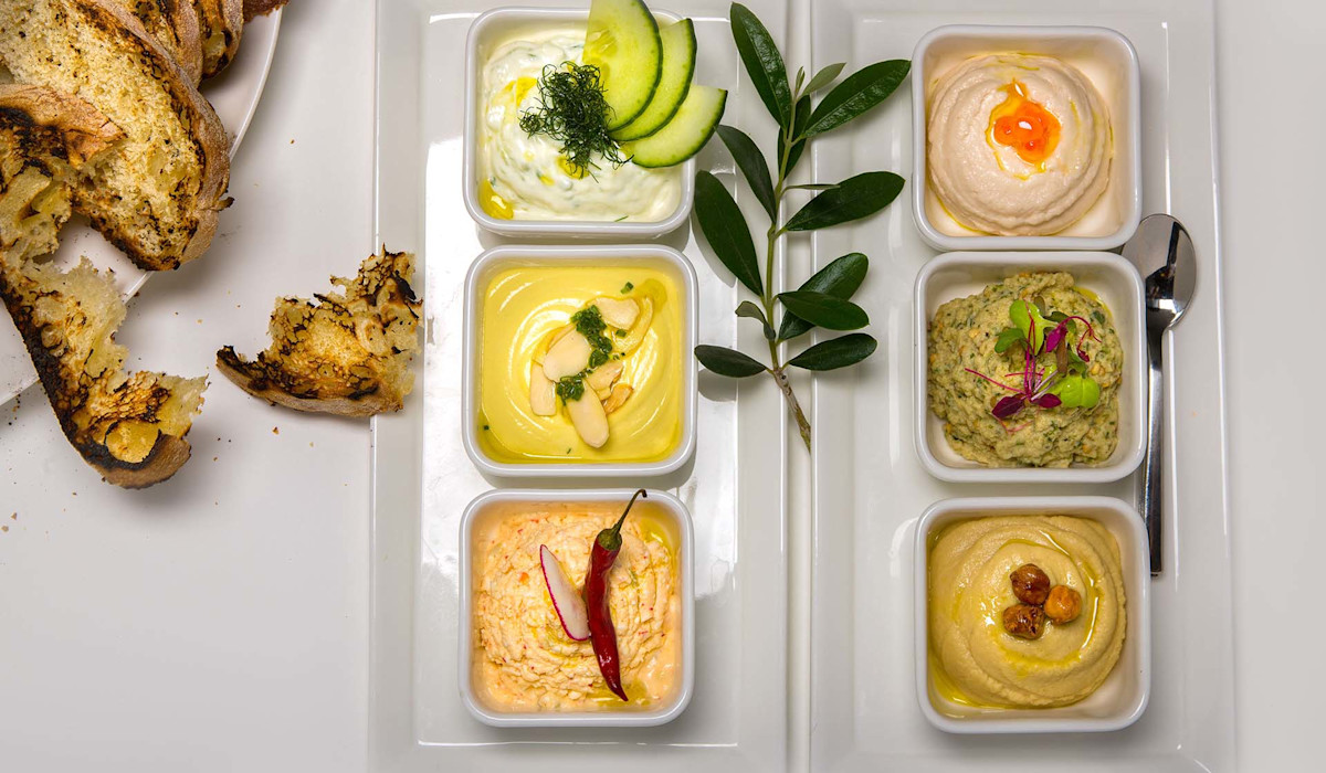 Dish or dining room at Kyma