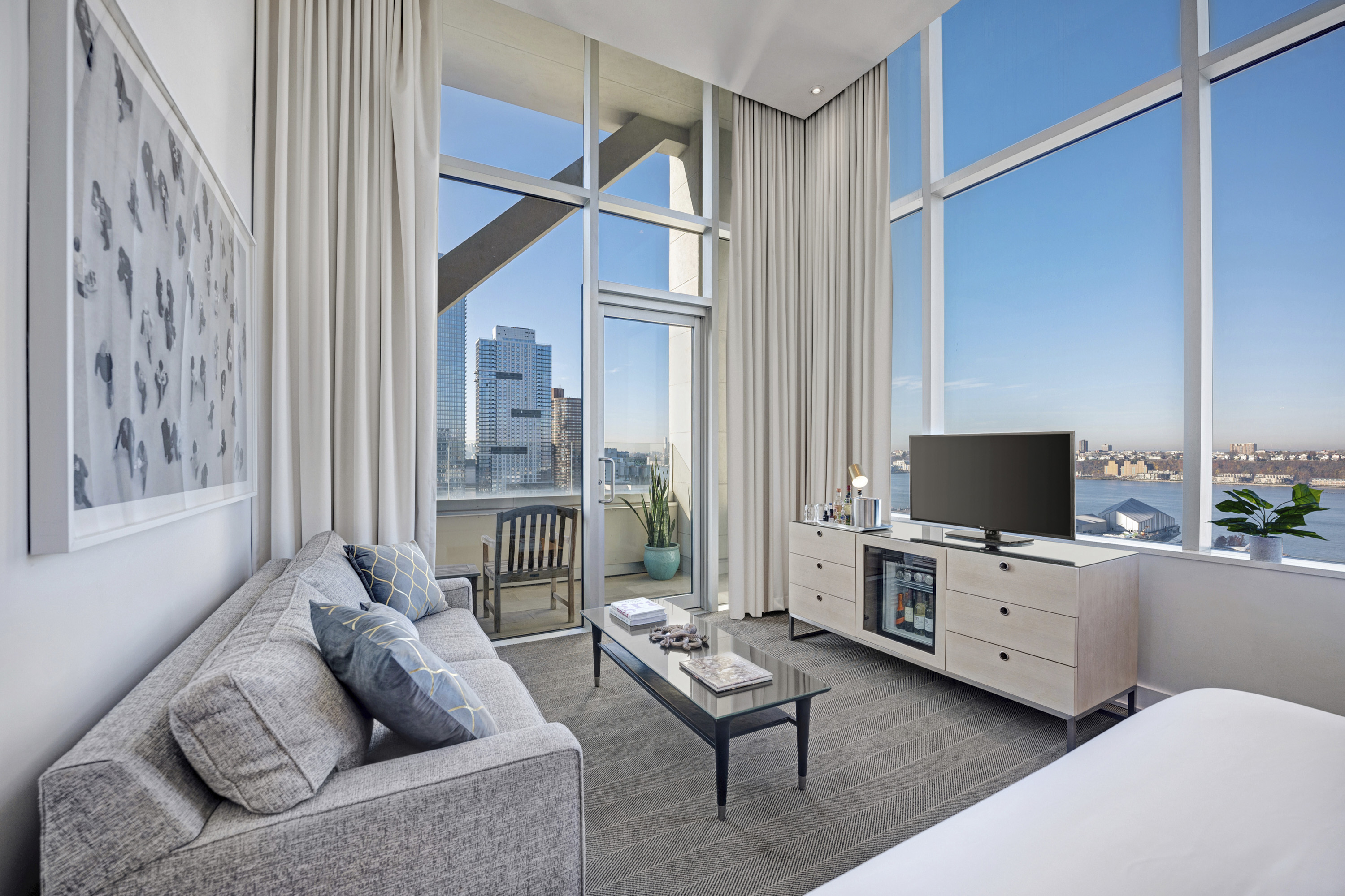 Terrace-Suite-Ink48-Manhattan-NYC-Photo-Courtesy-Ink48-3.jpg