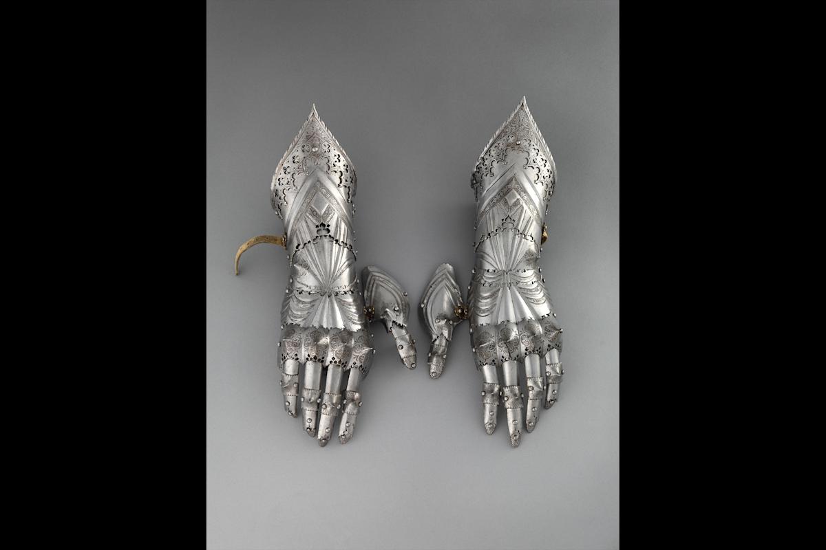 German (Augsburg), ca. 1490 Attributed to Lorenz Helmschmid 
Patrimonio Nacional, Madrid, Real Armería (E. 88, E. 89)
Photo: Bruce M. White, 2019