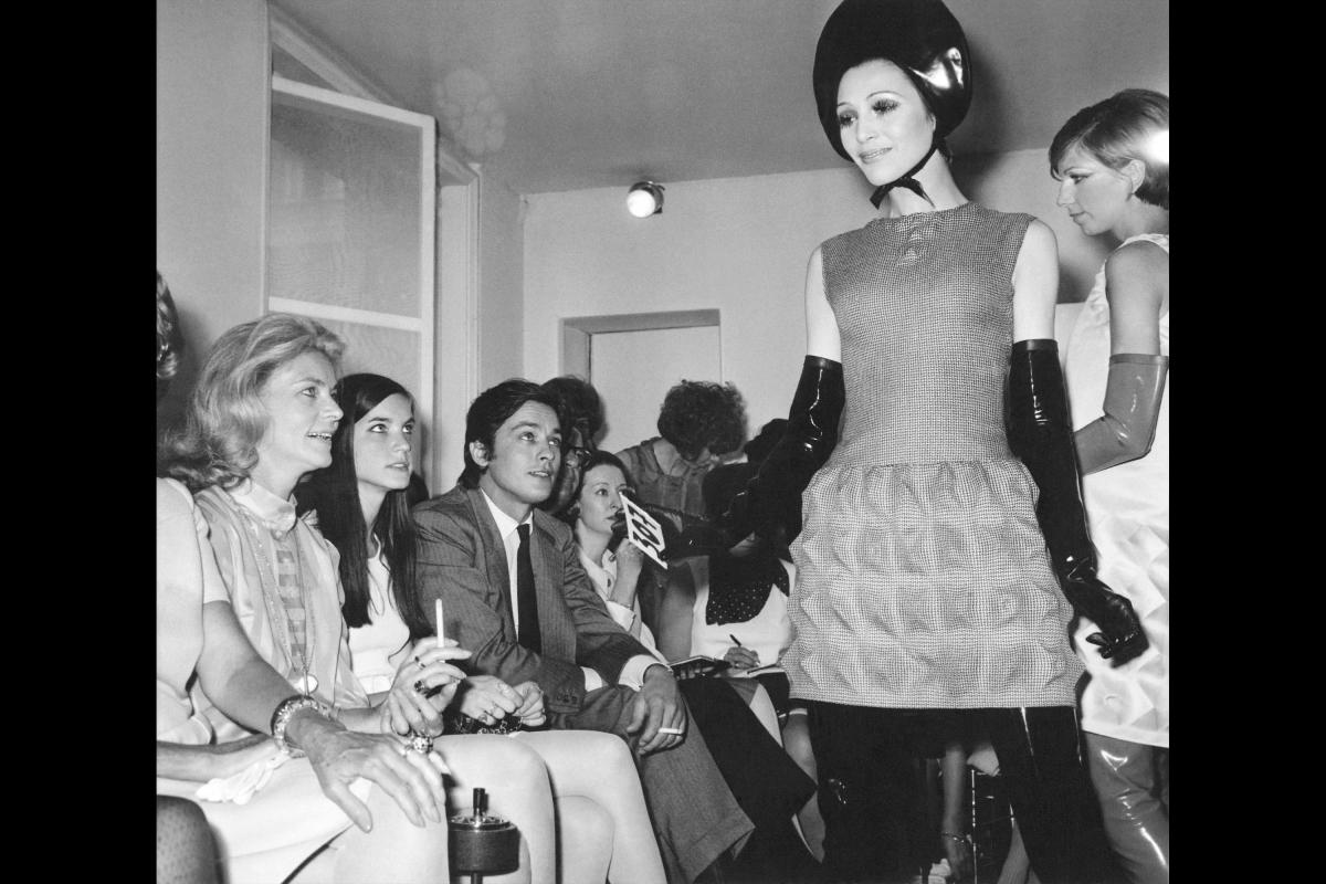 pierre-cardin-future-fashion-brooklyn-museum-prospect-heights-nyc-lauren-bacall,-leslie-bogart-and-alain-delon-at-pierre-cardin_s-fall-1968-fashion-show