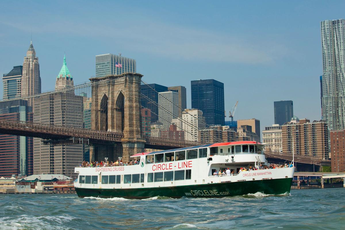 Circle Line Cruises, skyline