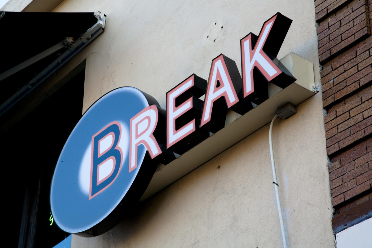 Break Bar, sign