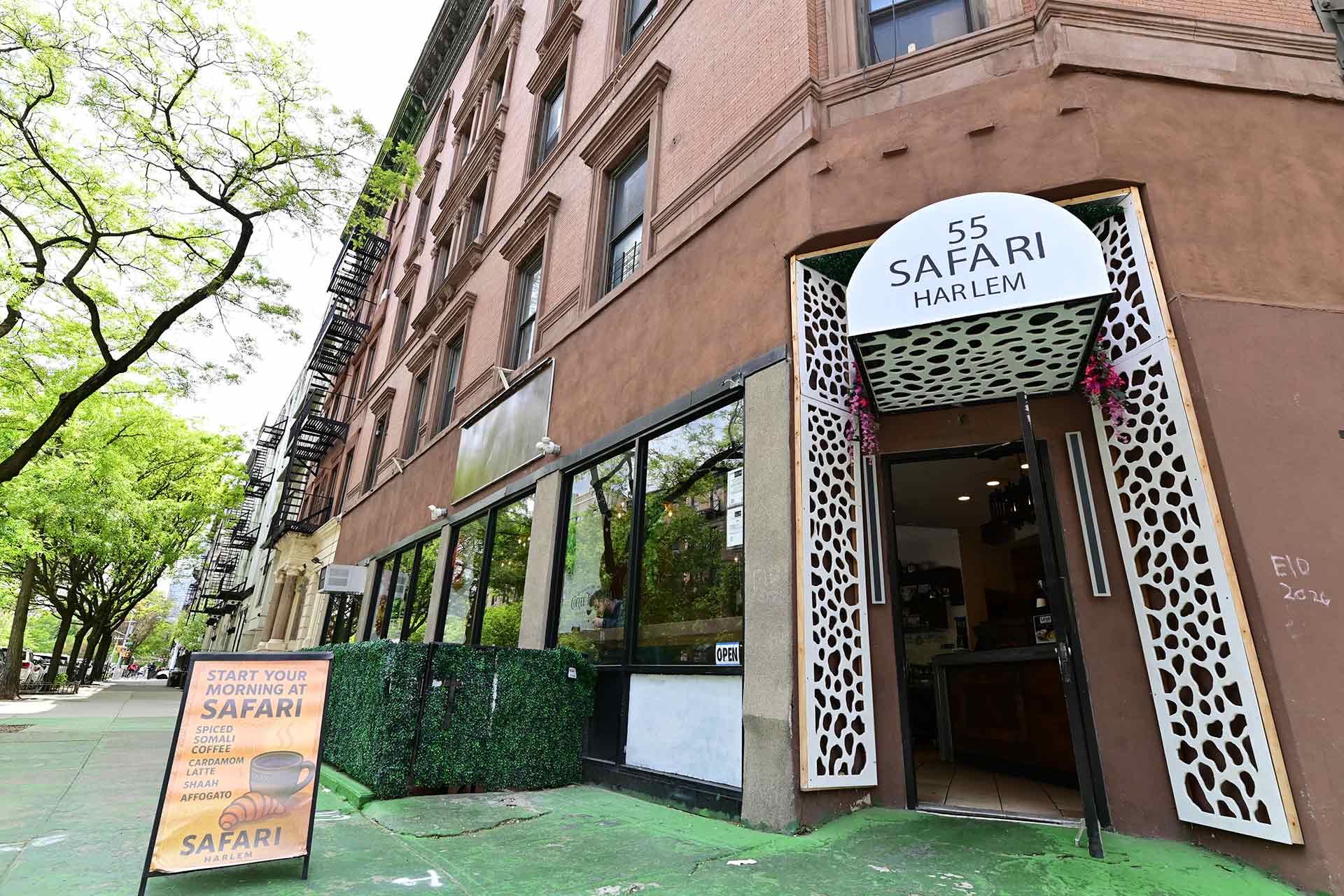 Safari-Restaurant-Harlem-NYC-Photo-CR-3.jpg