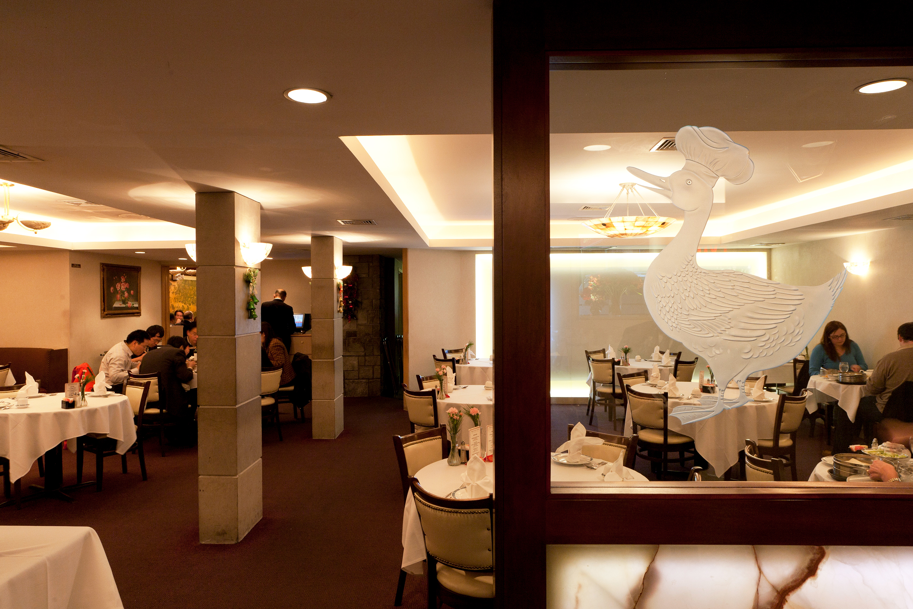 Peking Duck House | Restaurants | NYCgo | NYC Tourism