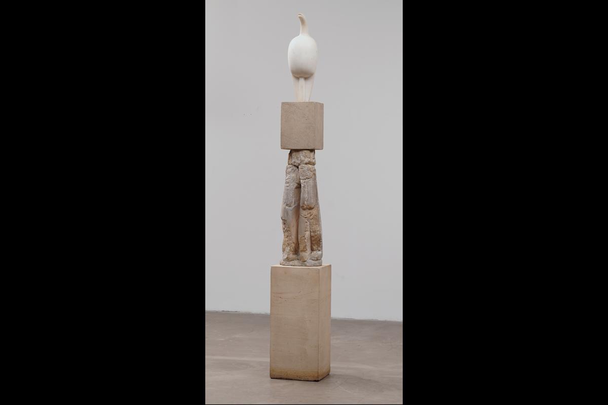 
Constantin Brancusi. Maiastra. 1910-12. White marble, 22&Prime; (55.9 cm) high, on three-part limestone pedestal 70&Prime; (177.8 cm) high, of which the middle section is Double Caryatid, c. 1908. The Museum of Modern Art, New York. Katherine S. Dre