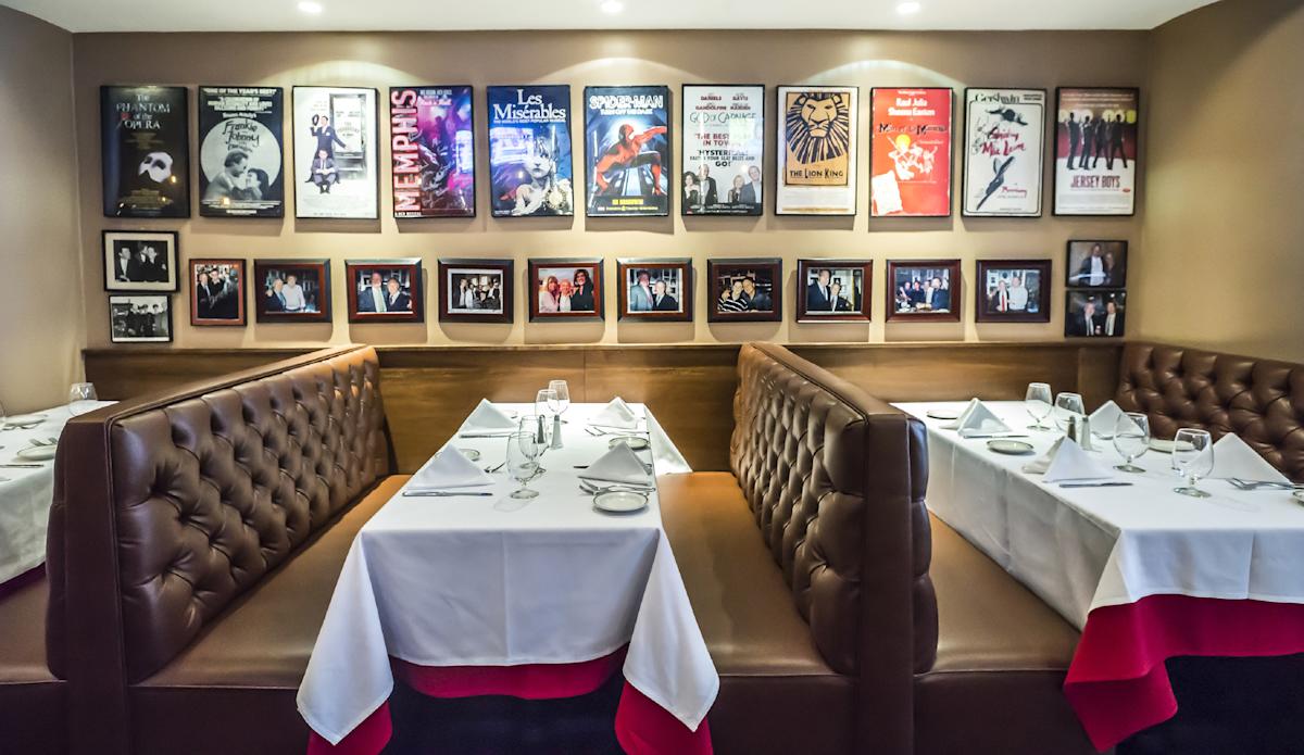 Frankie &amp; Johnnie&#039;s Steakhouse&mdash;46th Street, interior