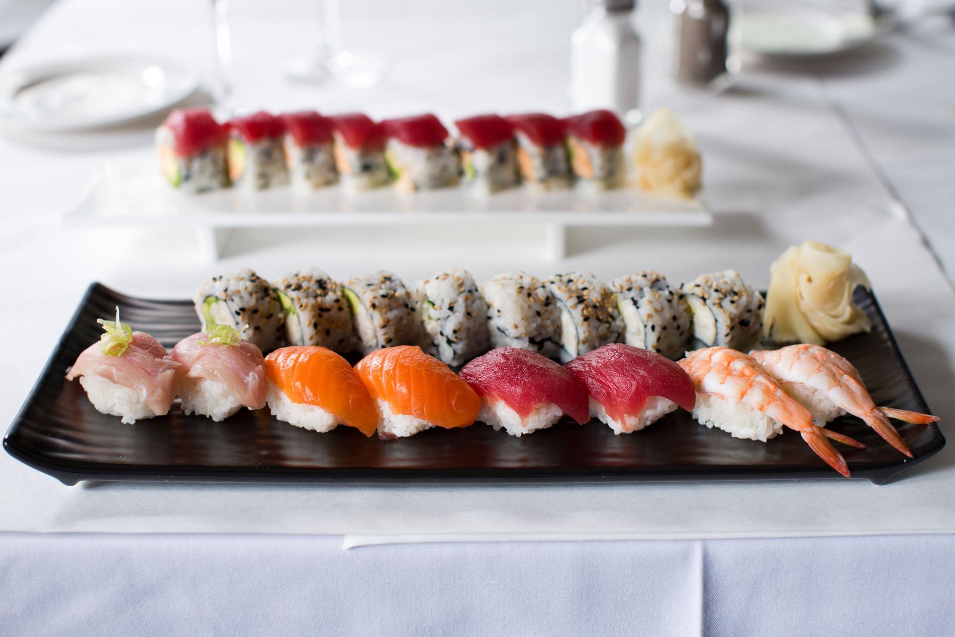 _docks-oyster-bar-quintin-bacon-_docks-oyster-bar-quintin-bacon-_docks-oyster-bar-quin-bacon-sushi-platter.jpg