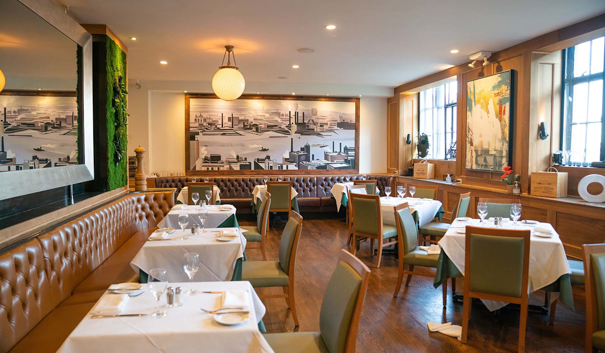 Dish or dining room at Tudor City Steakhouse